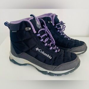 Womens 8 Columbia Waterproof Boots Mid Ankle Black